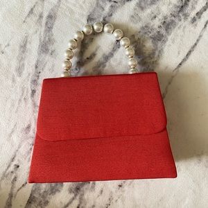 🤎2/$20 Boxy Red Handbag with Faux Pearl Handle